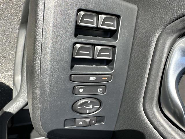 new 2025 Honda Pilot car, priced at $48,288