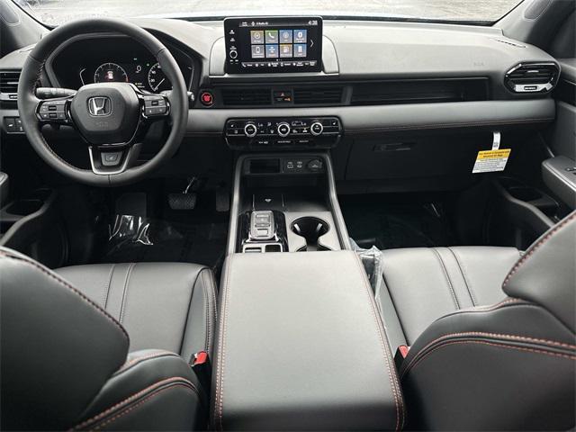 new 2025 Honda Pilot car, priced at $48,660