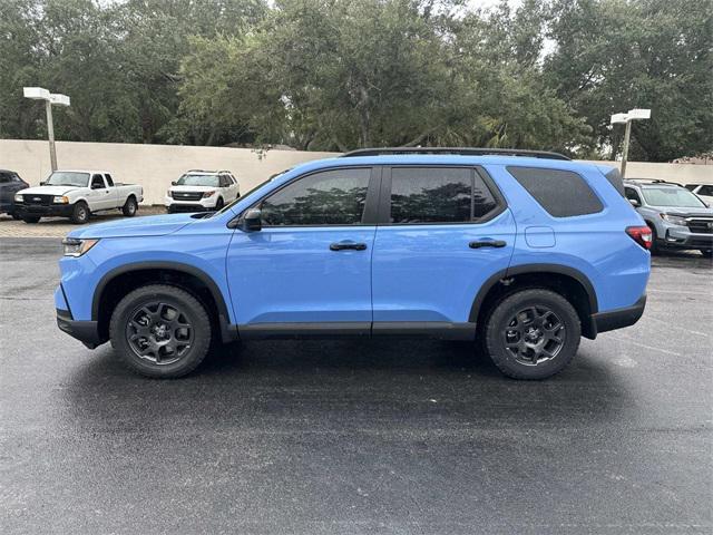 new 2025 Honda Pilot car, priced at $48,660
