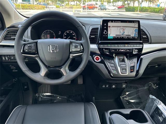 new 2025 Honda Odyssey car, priced at $45,556