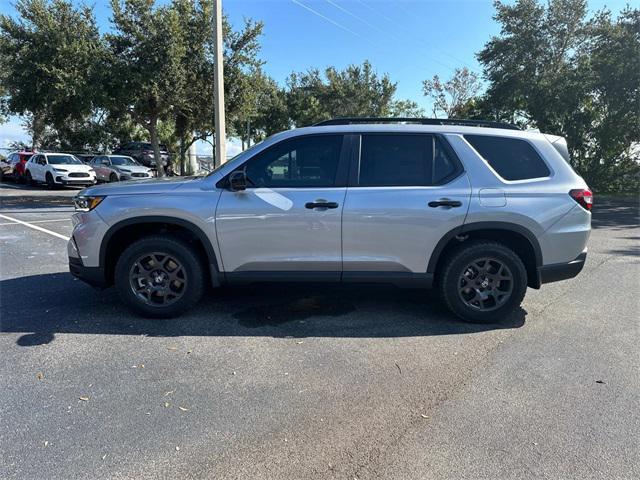 new 2025 Honda Pilot car, priced at $48,672