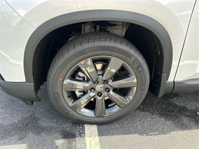 new 2025 Honda Pilot car, priced at $41,226