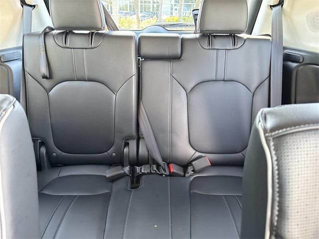 used 2023 Honda Pilot car, priced at $40,900