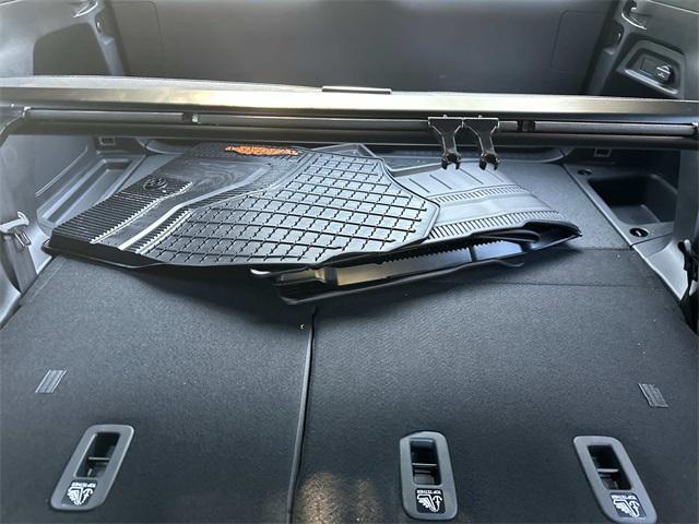new 2025 Honda Pilot car, priced at $48,975