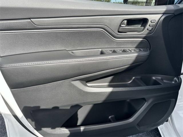 new 2026 Honda Odyssey car, priced at $44,235