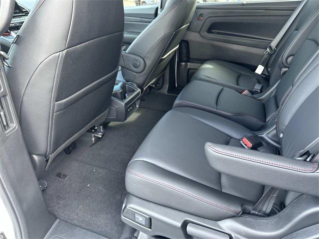 new 2026 Honda Odyssey car, priced at $44,235