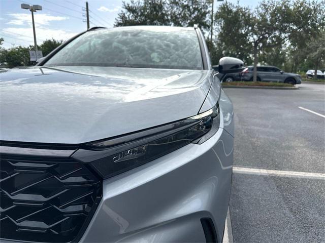 new 2026 Honda CR-V Hybrid car, priced at $40,120