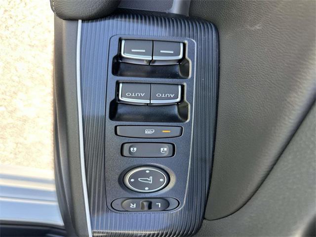 new 2026 Honda Civic Hybrid car, priced at $32,218