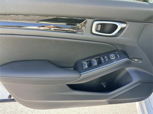 new 2026 Honda Civic Hybrid car, priced at $32,218