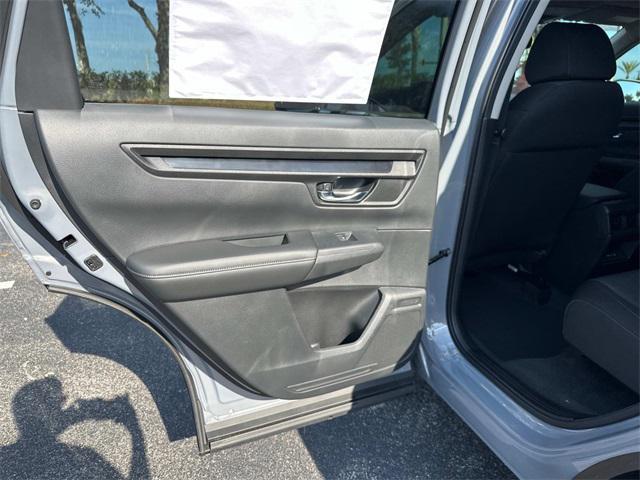 new 2025 Honda CR-V car, priced at $32,956