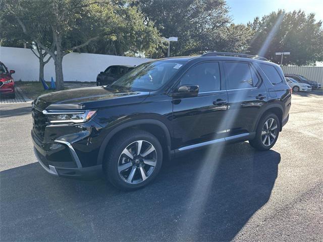 new 2025 Honda Pilot car, priced at $47,673