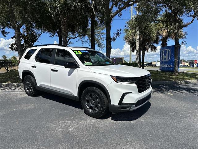 used 2025 Honda Pilot car, priced at $43,200