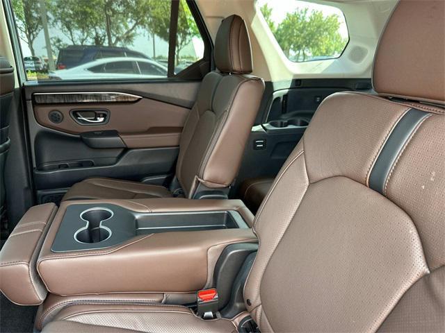 new 2025 Honda Pilot car, priced at $50,594