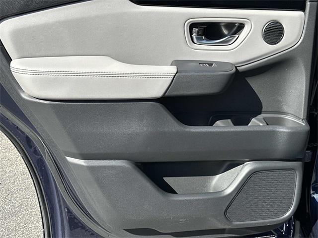 new 2025 Honda Pilot car, priced at $43,146