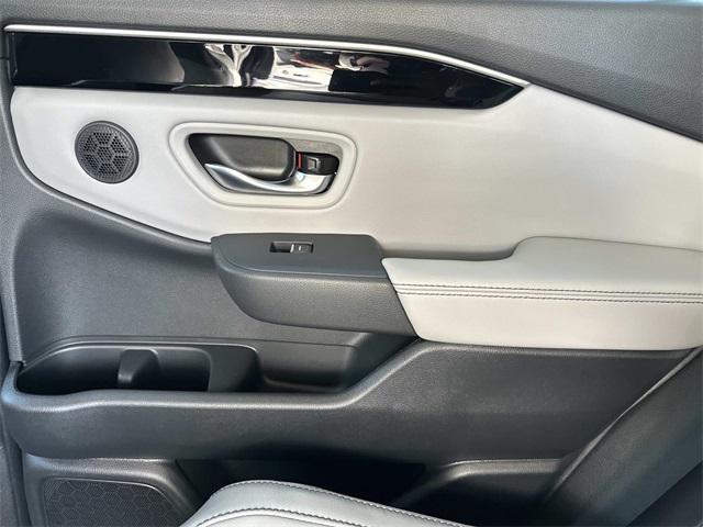 new 2025 Honda Pilot car, priced at $43,146