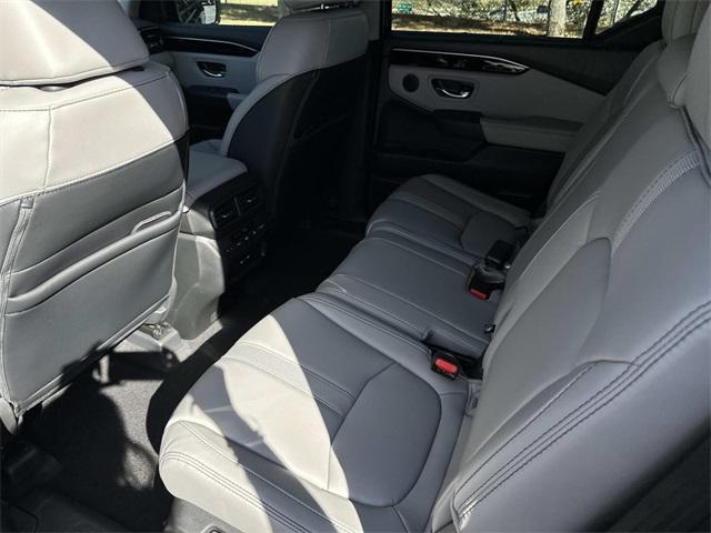 new 2025 Honda Pilot car, priced at $43,146