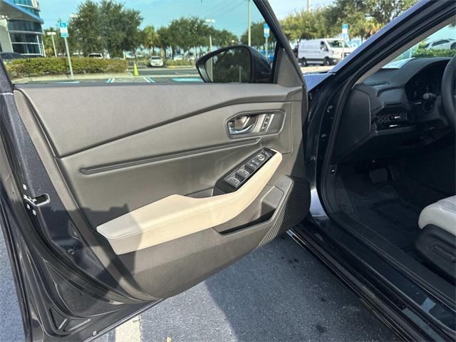 new 2025 Honda Accord Hybrid car, priced at $37,957