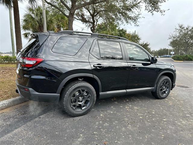 new 2025 Honda Pilot car, priced at $48,733