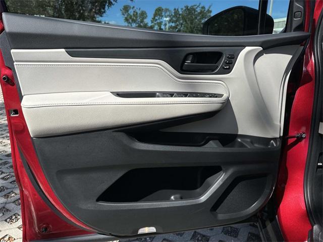 new 2026 Honda Odyssey car, priced at $43,471