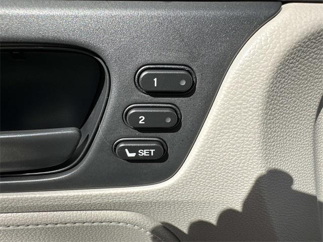 new 2026 Honda Odyssey car, priced at $43,471