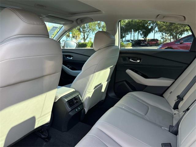 new 2025 Honda Accord Hybrid car, priced at $38,389