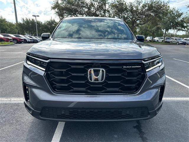 new 2025 Honda Pilot car, priced at $53,563