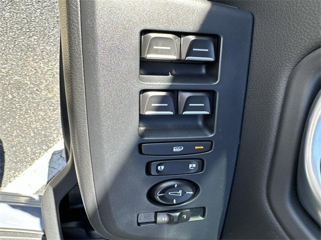 new 2025 Honda Pilot car, priced at $48,288