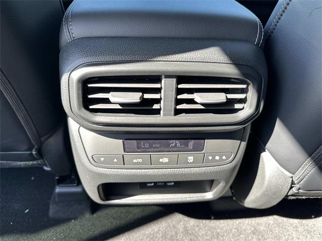 new 2025 Honda Pilot car, priced at $48,288