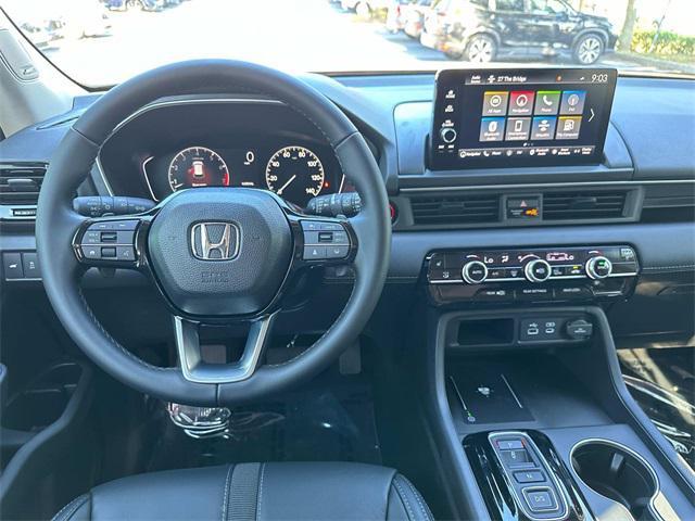 new 2025 Honda Pilot car, priced at $47,567