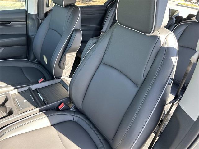 new 2026 Honda Odyssey car, priced at $45,718