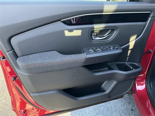 new 2025 Honda Pilot car, priced at $40,581