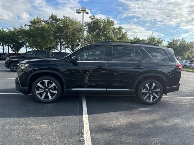 new 2025 Honda Pilot car, priced at $48,300
