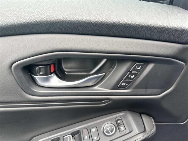 new 2025 Honda Accord Hybrid car, priced at $35,480