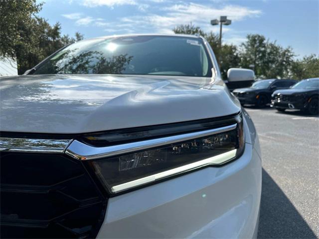 new 2025 Honda Pilot car, priced at $47,567