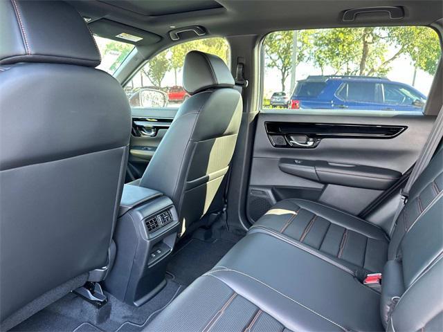 new 2025 Honda CR-V Hybrid car, priced at $39,884