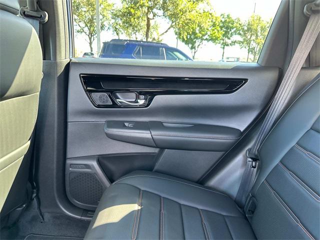 new 2025 Honda CR-V Hybrid car, priced at $39,884