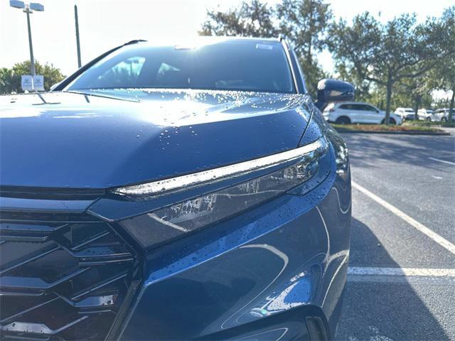 new 2025 Honda CR-V Hybrid car, priced at $39,884