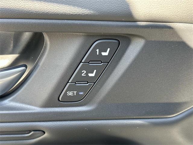 new 2025 Honda Accord Hybrid car, priced at $35,065