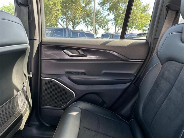 used 2022 Jeep Grand Cherokee car, priced at $28,300