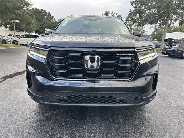 new 2025 Honda Pilot car, priced at $52,025