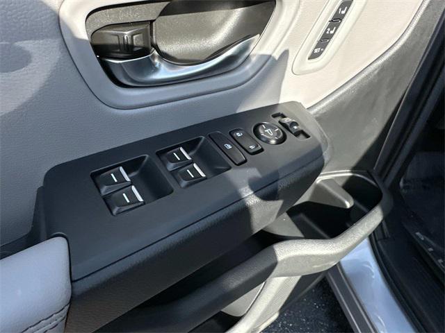 new 2025 Honda Pilot car, priced at $42,659