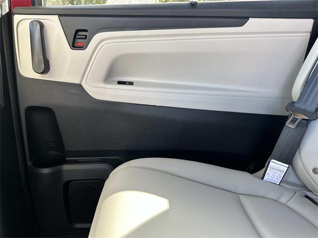new 2026 Honda Odyssey car, priced at $46,145