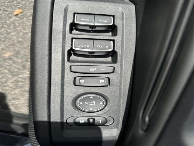 new 2025 Honda Accord car, priced at $30,608