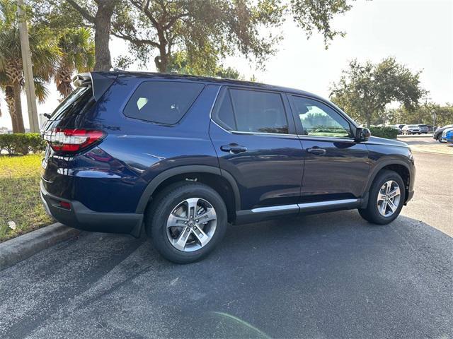 new 2025 Honda Pilot car, priced at $43,166