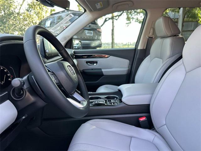 new 2025 Honda Pilot car, priced at $43,166