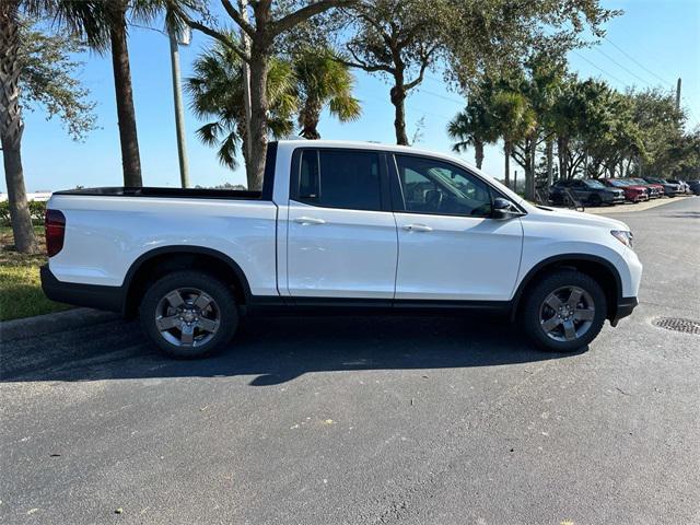 new 2025 Honda Ridgeline car, priced at $44,666