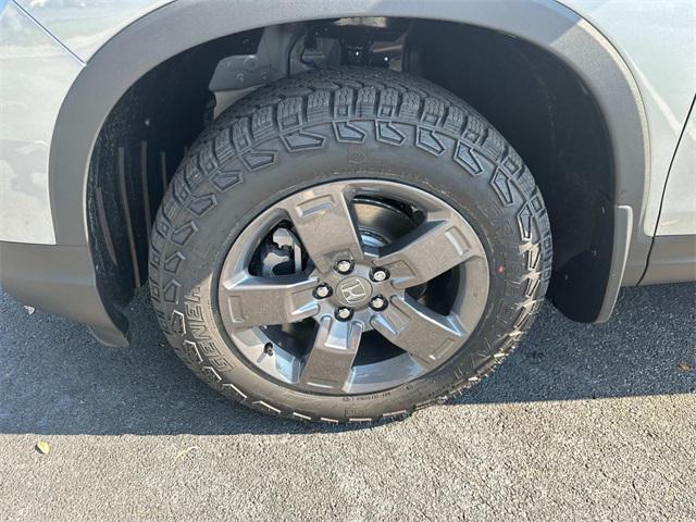 new 2025 Honda Ridgeline car, priced at $44,469