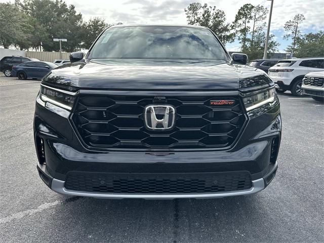 new 2025 Honda Pilot car, priced at $48,593