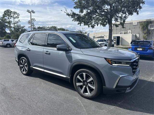 new 2025 Honda Pilot car, priced at $46,697