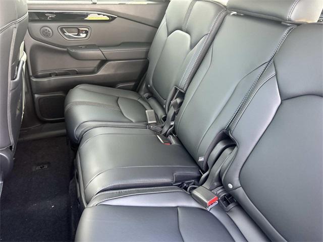 new 2025 Honda Pilot car, priced at $46,697
